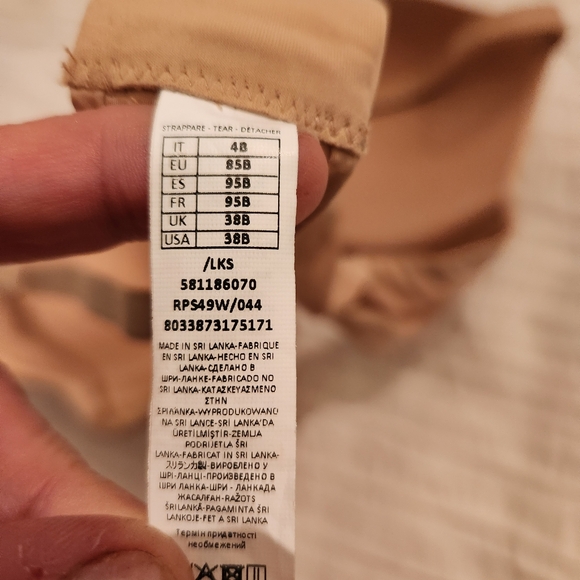 Intimissimi Nude Strappless Bras Size 38B - Picture 3 of 8